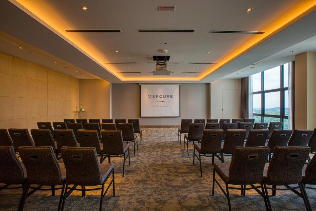 Mercure Living Putrajaya Eksteriør billede Meeting room