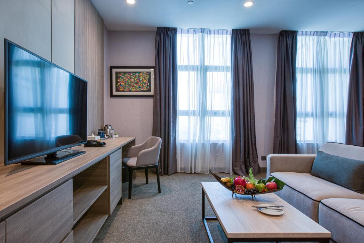 Mercure Living Putrajaya Eksteriør billede A living room in a serviced apartment in Moscow, Russia