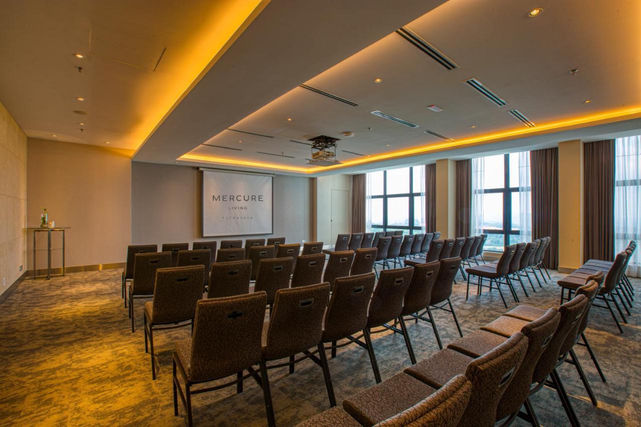 Mercure Living Putrajaya Eksteriør billede Meeting room