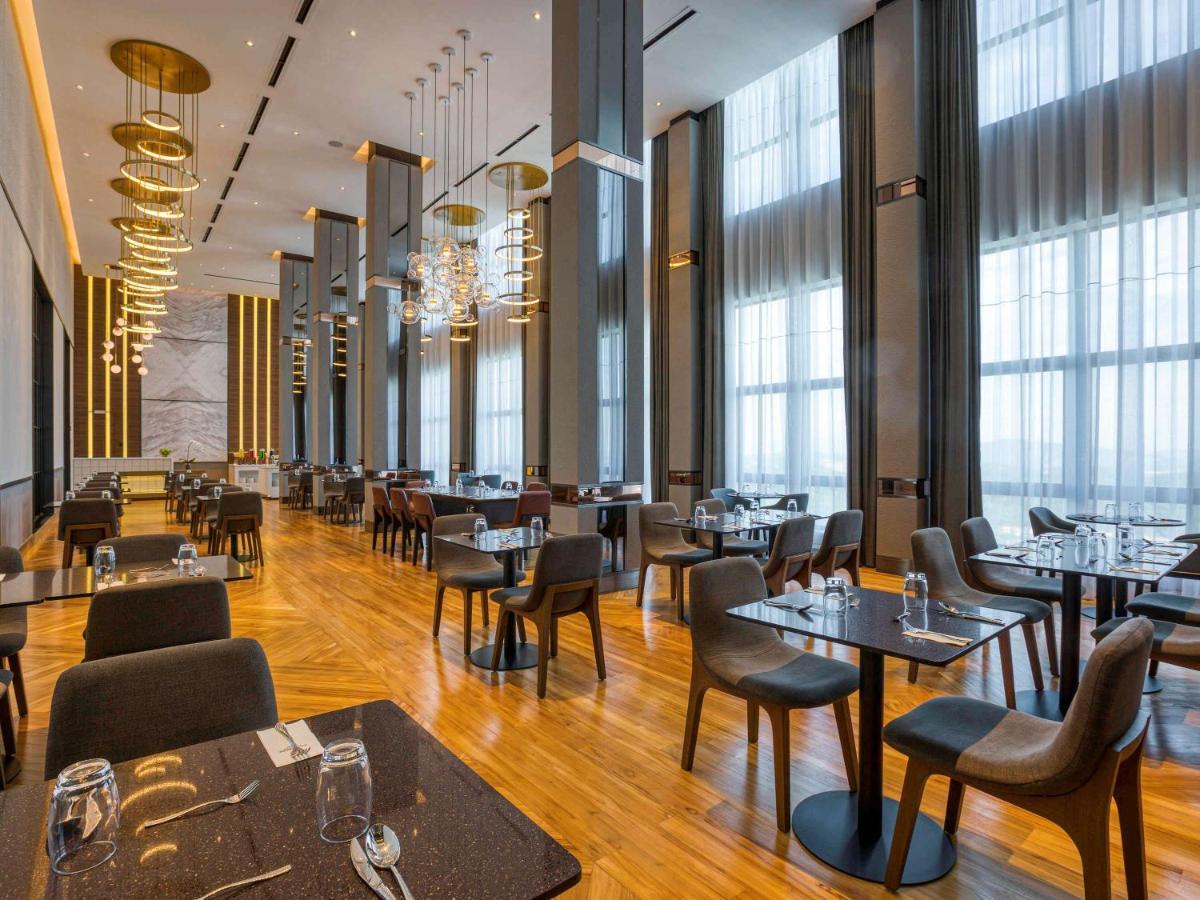 Mercure Living Putrajaya Eksteriør billede The restaurant